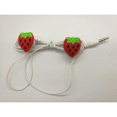 strawberry design promotion cheap earphone with TCCC audit